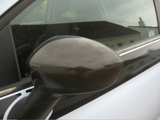 Fiat/Abarth 500 Mirror cap replacement and (Koshi carbon upgrade